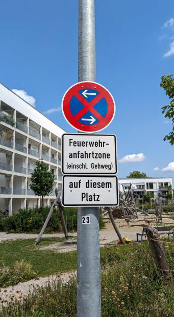 Halteverbot / Feuerwehrzufahrt